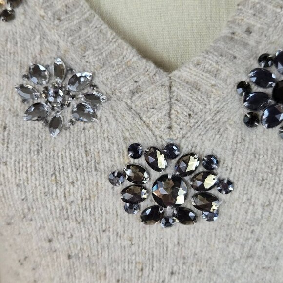 J Crew Size Small Cream Vneck Pullover Sweater Crystal Embellishments Lambswool - Picture 3 of 14